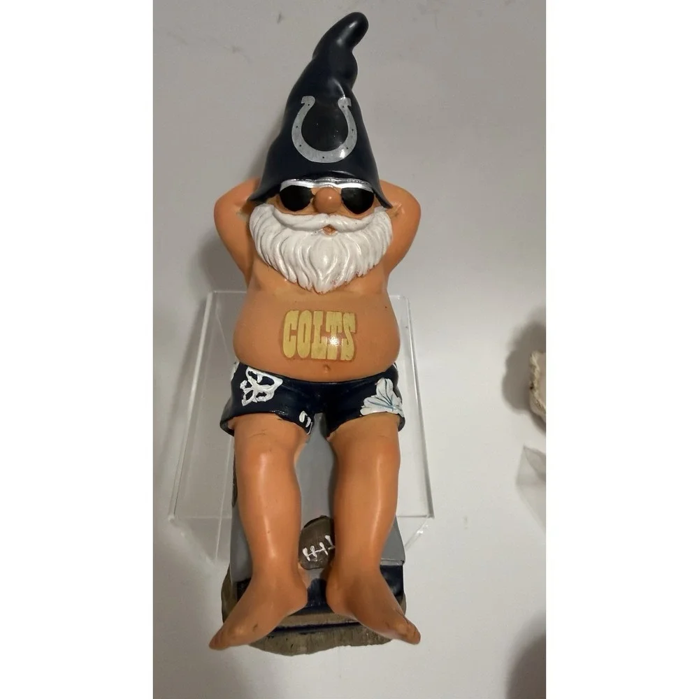 Indianapolis Colts Gnome Figurine Beach Lounger Funny Fan Decor Football  Garden